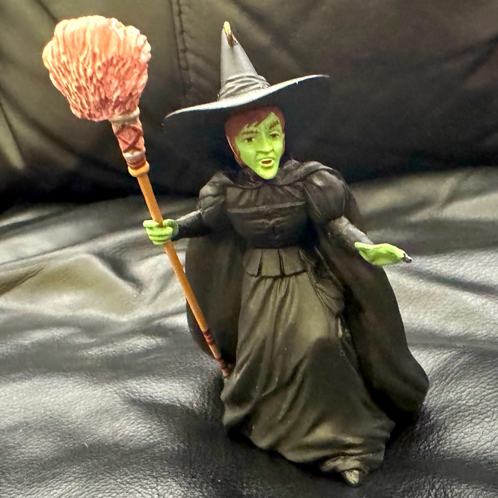 Vintage 1996 Hallmark Keepsake Wizard of Oz Wicked Witch of the West Ornament